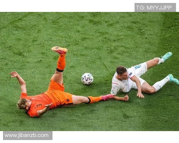 足球明星背后的艰辛历程与奋斗故事揭秘